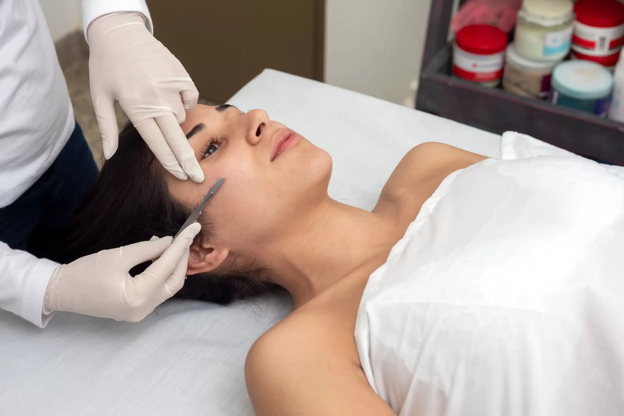 Dermaplaning in New Jersey| Anara Medspa