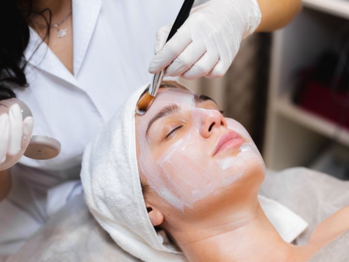 Glowing Skin Starts Here: The Transformative Power of Facials at Anara Medspa